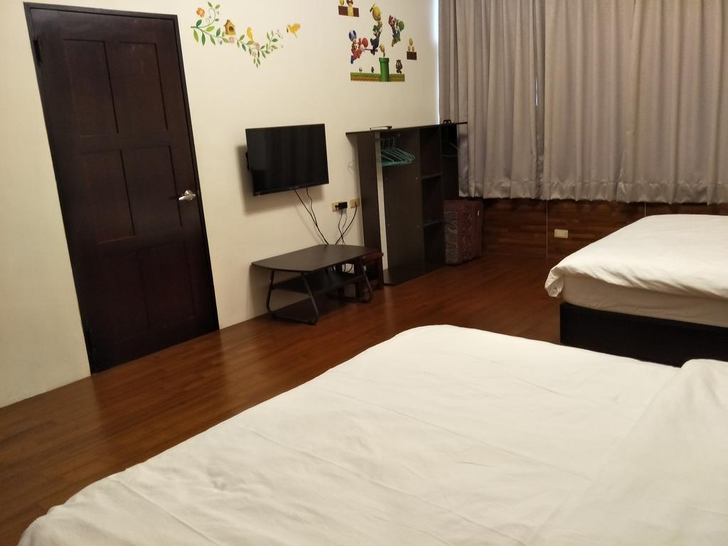 Lu He Feng Homestay Вужие Екстериор снимка